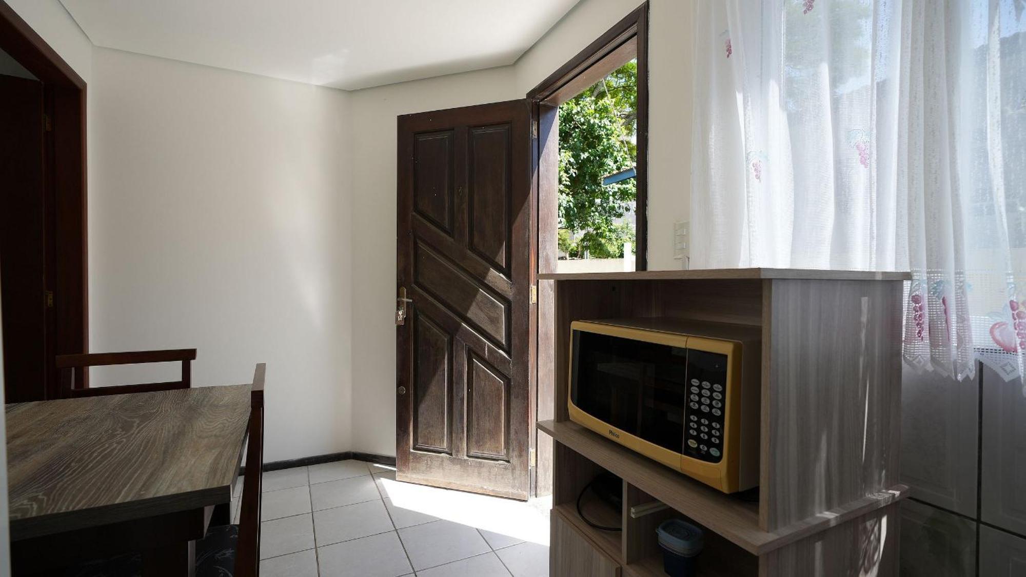 Residencial Adolfo - Mestre Naro Bombinhas Exterior photo