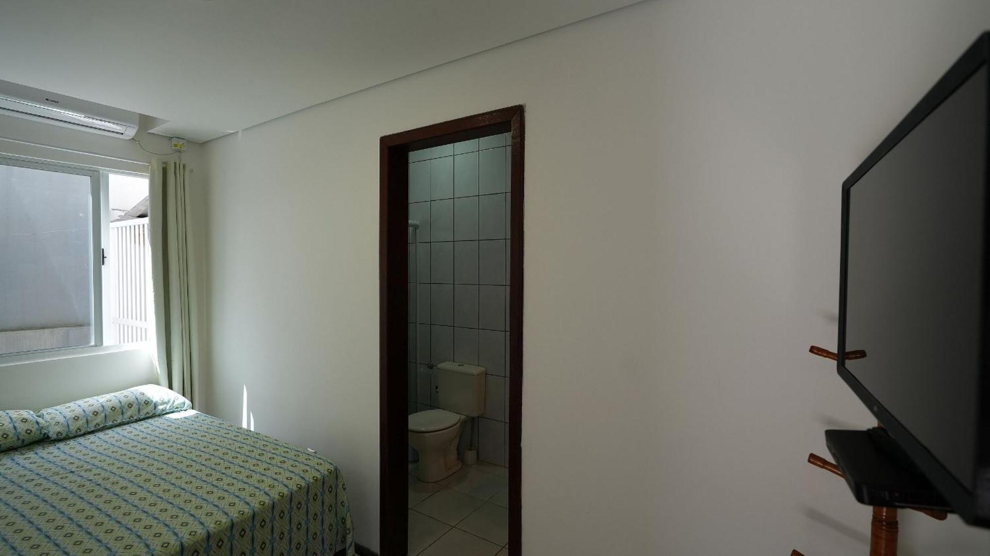 Residencial Adolfo - Mestre Naro Bombinhas Exterior photo
