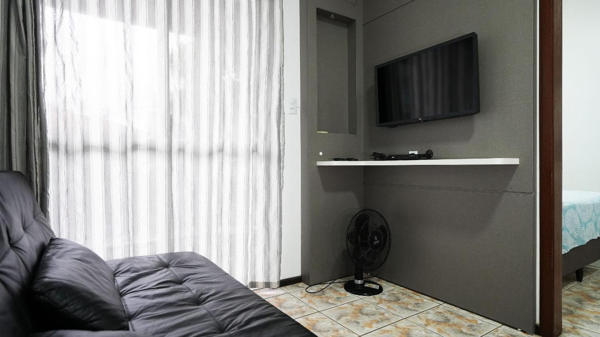 Residencial Adolfo - Mestre Naro Bombinhas Exterior photo
