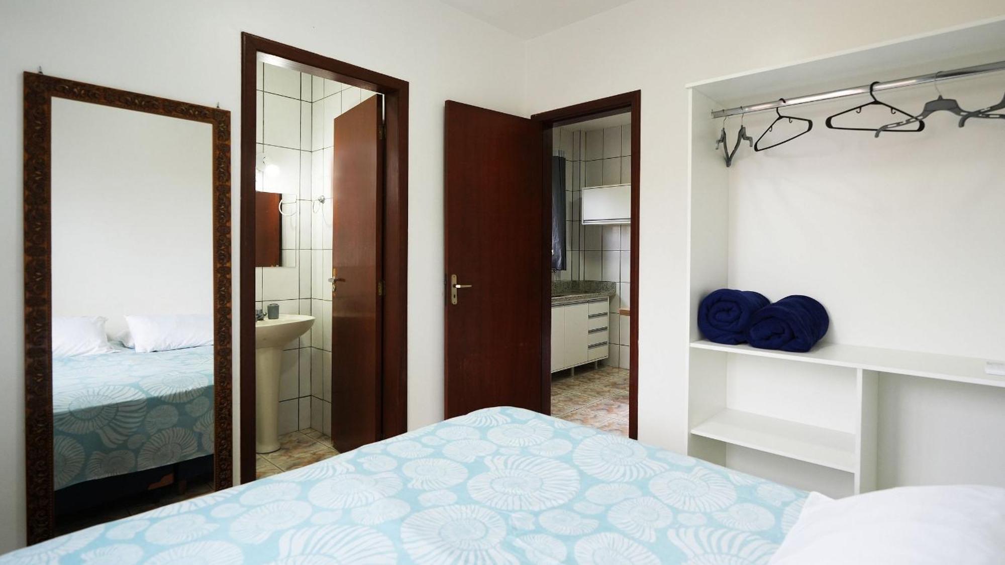 Residencial Adolfo - Mestre Naro Bombinhas Exterior photo